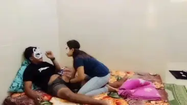 Istri Simpanan Pengen Digoyang Malam Jumat